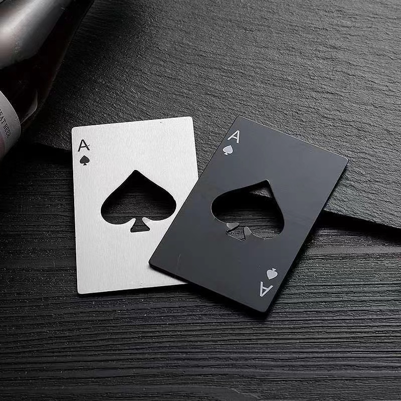 Apribottiglie per birra Poker  - Kitchen Gadgets To Gift recensione e prezzo
